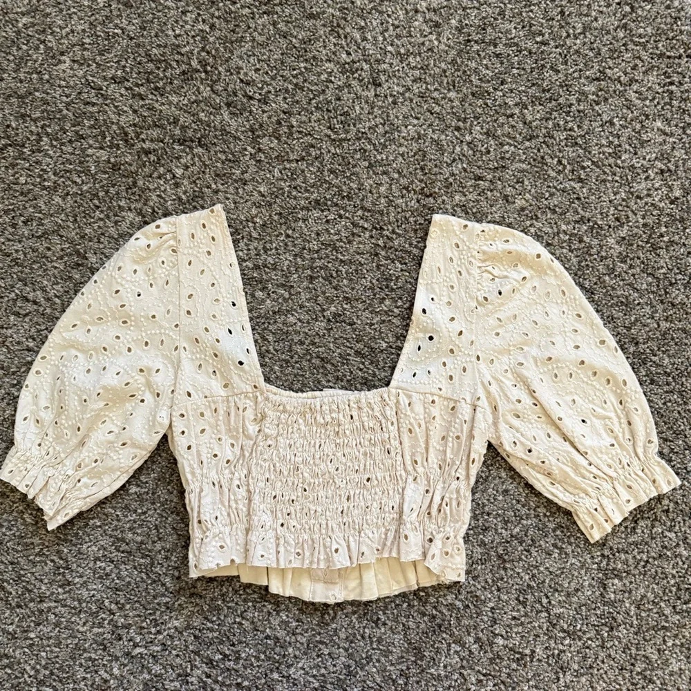 NWOT [Size: M] Urban Outfitters Brooke Eyelet Blouse